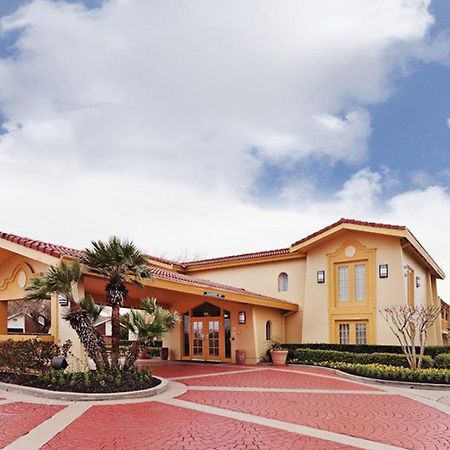 Motel 6 Texas City Bagian luar foto