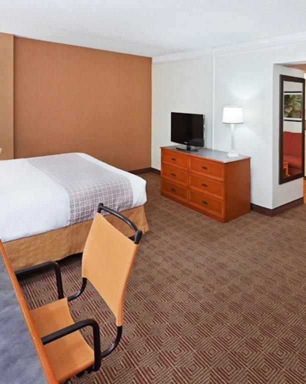 Motel 6 Texas City Bagian luar foto