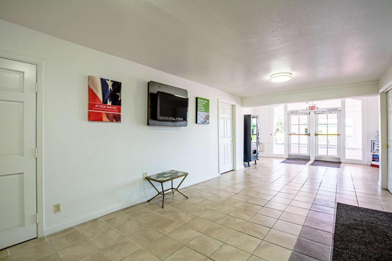 Motel 6 Texas City Bagian luar foto